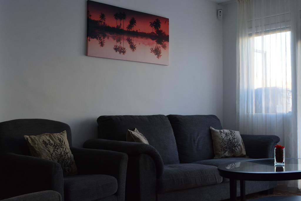 Arena'S Apartament Valence Extérieur photo