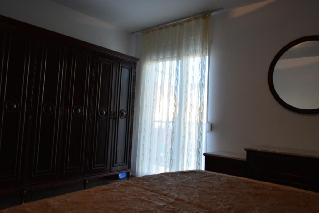 Arena'S Apartament Valence Extérieur photo