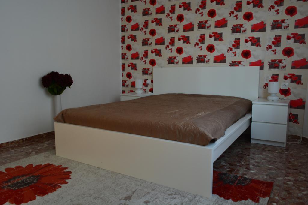 Arena'S Apartament Valence Extérieur photo